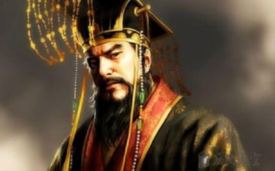 Sao nào chiếu mạng thì được làm vua?