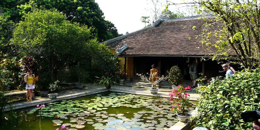 Sao Thái Âm ở cung Điền Trạch